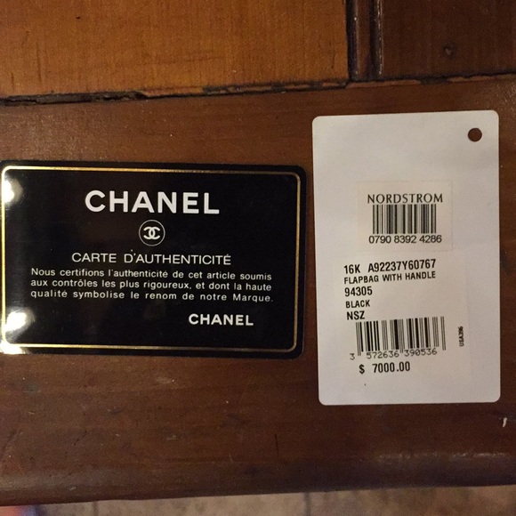 2016 Black CHANEL Flap bag with Handle Gold Metal - Picture 5 of 5